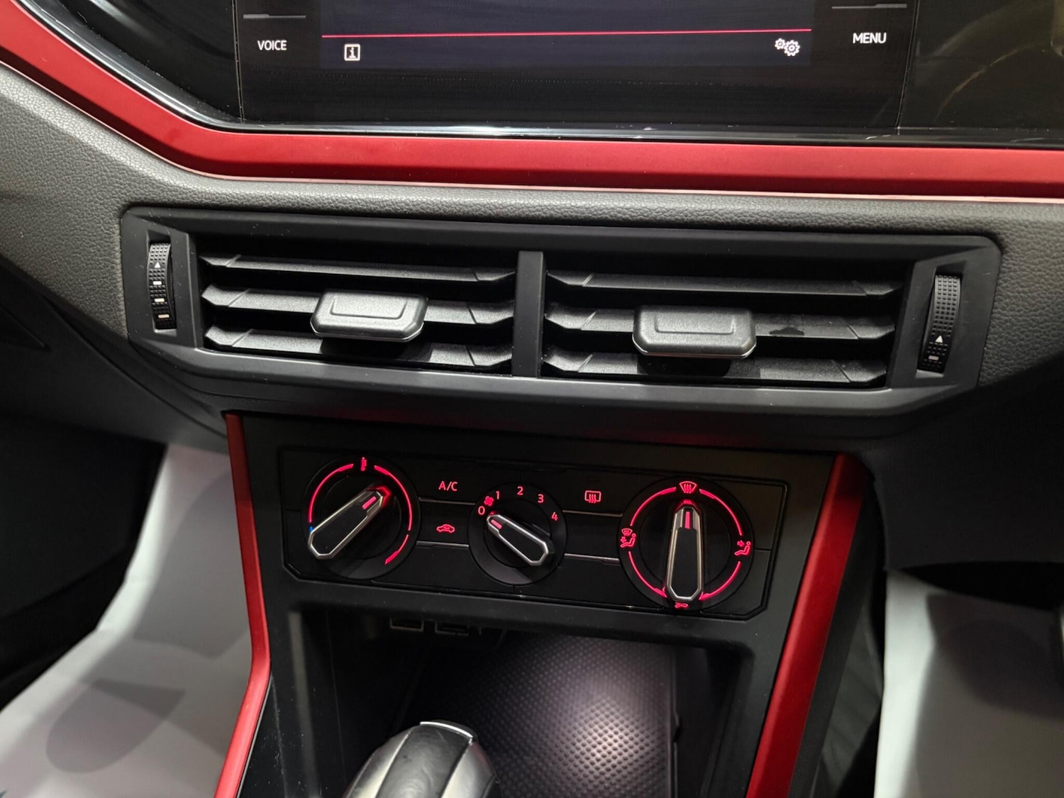 Used Volkswagen Polo for sale - 77215192: Photo 24