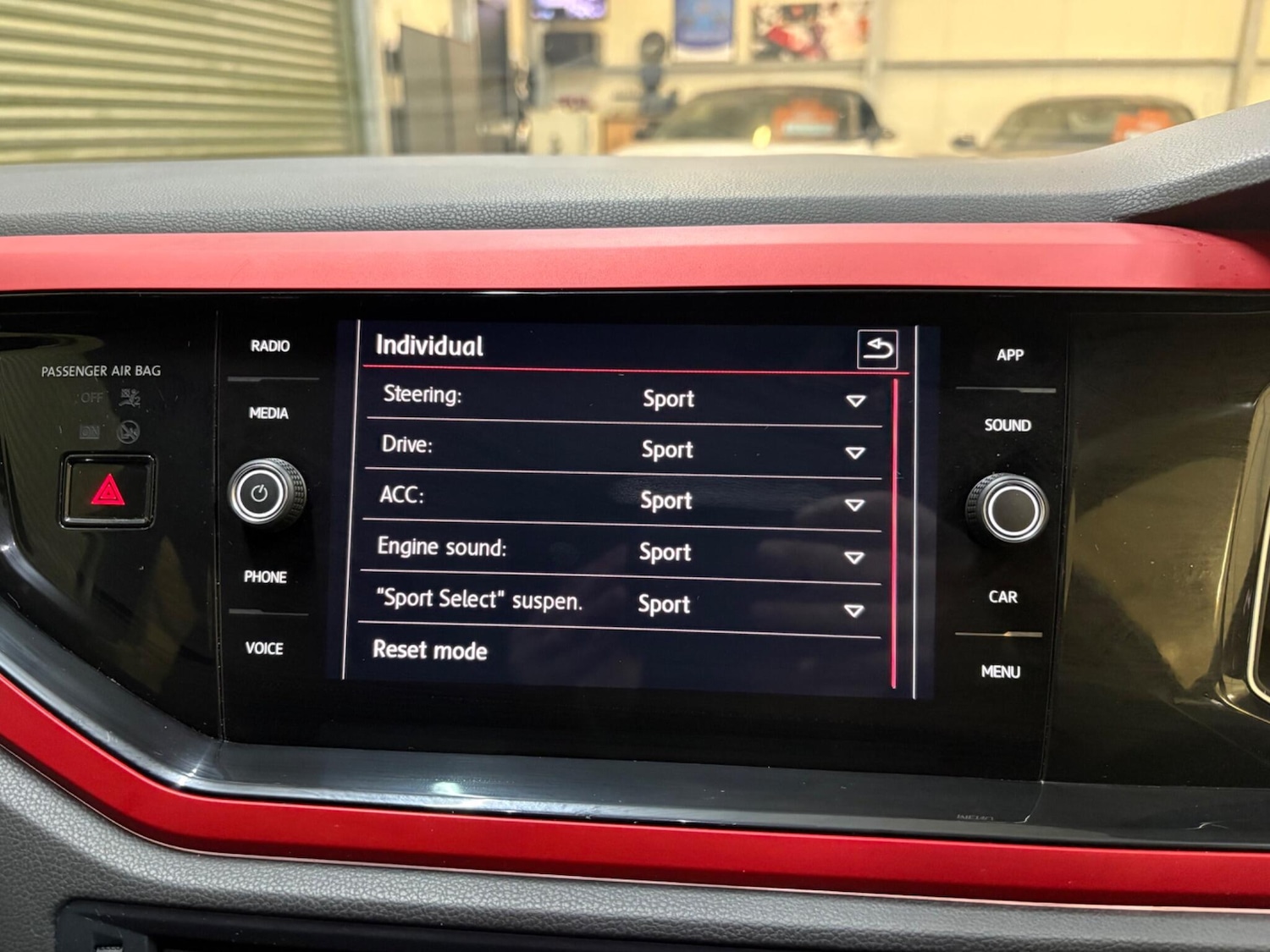 Used Volkswagen Polo for sale - 77215192: Photo 39