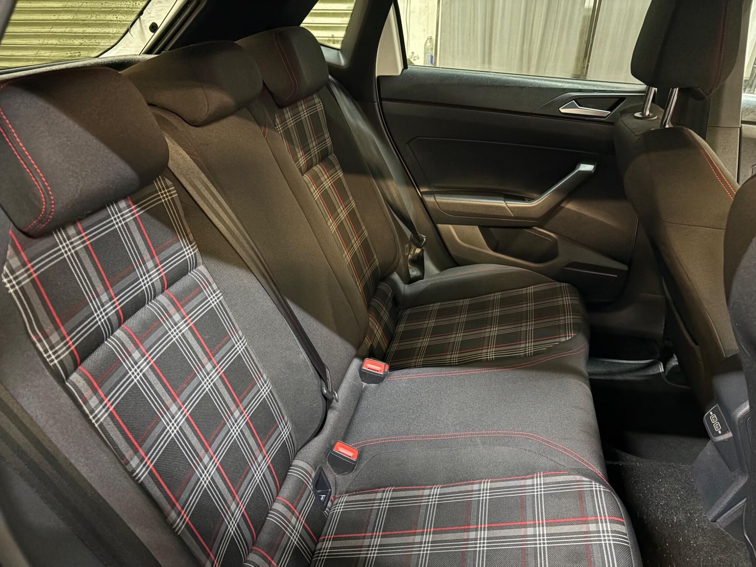 Used Volkswagen Polo for sale - 77215192: Photo 9