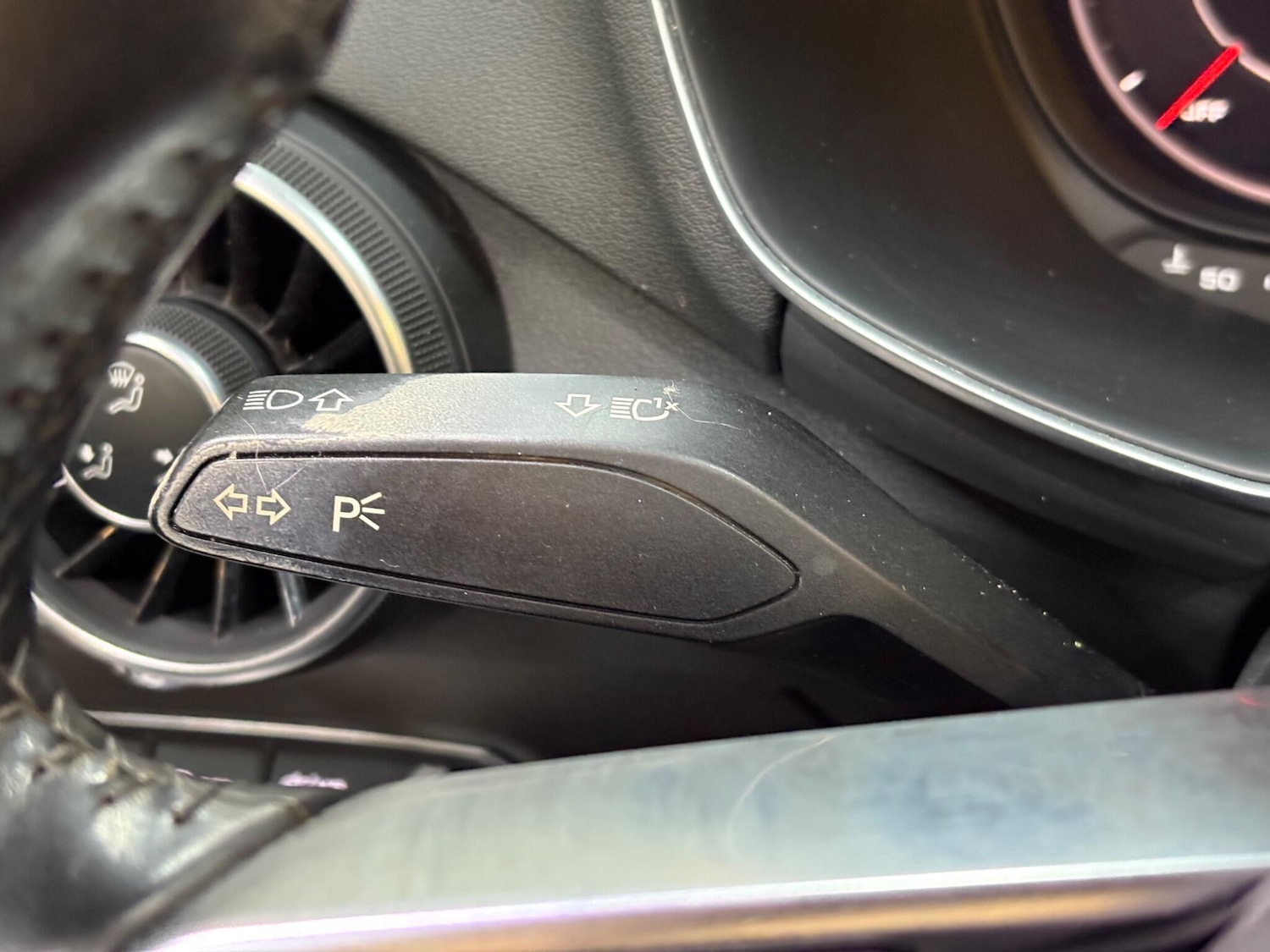 Used Audi TT 2015 for sale - 77425741: Photo 18