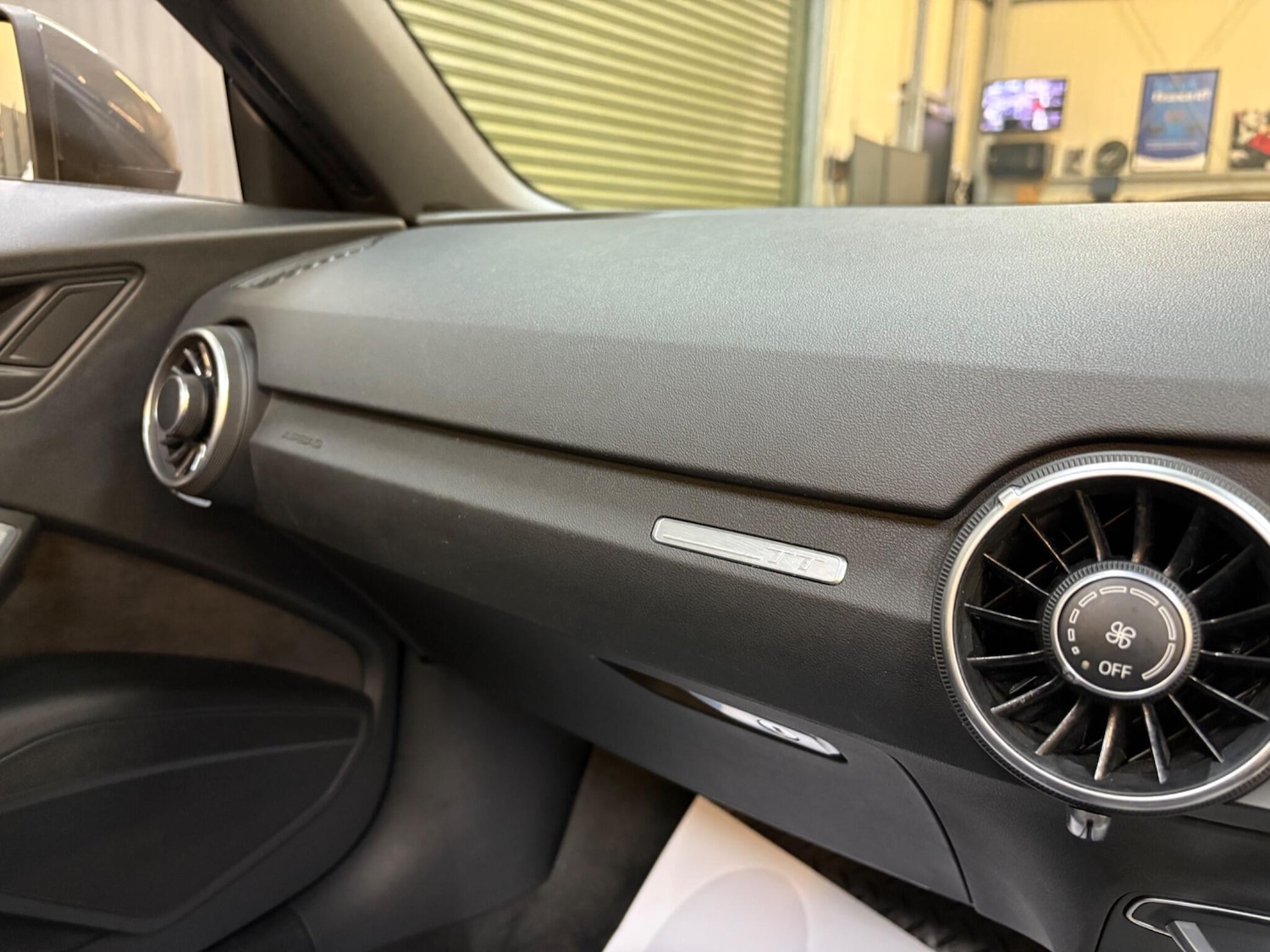 Used Audi TT 2015 for sale - 77425741: Photo 22