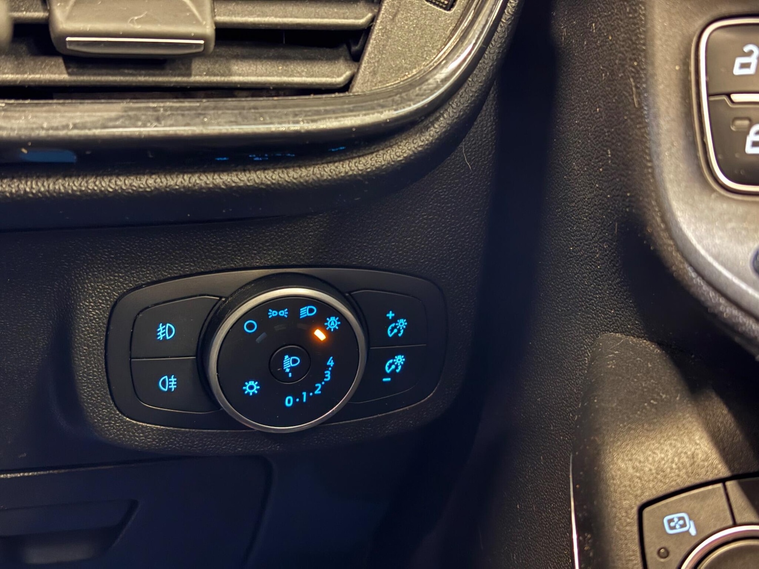 Used Ford Fiesta 2019 for sale - 77081302: Photo 20