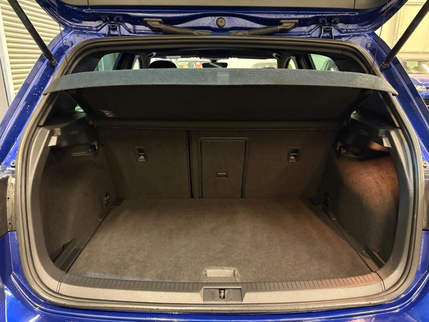 Used Volkswagen Golf 2016 for sale - 76715187: Photo 38