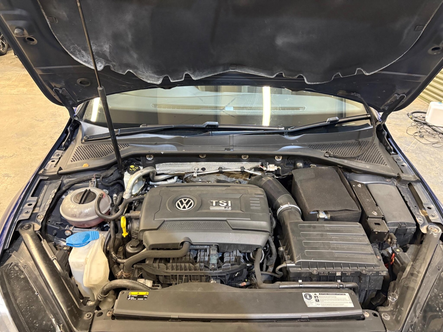 Used Volkswagen Golf 2016 for sale - 76715187: Photo 48