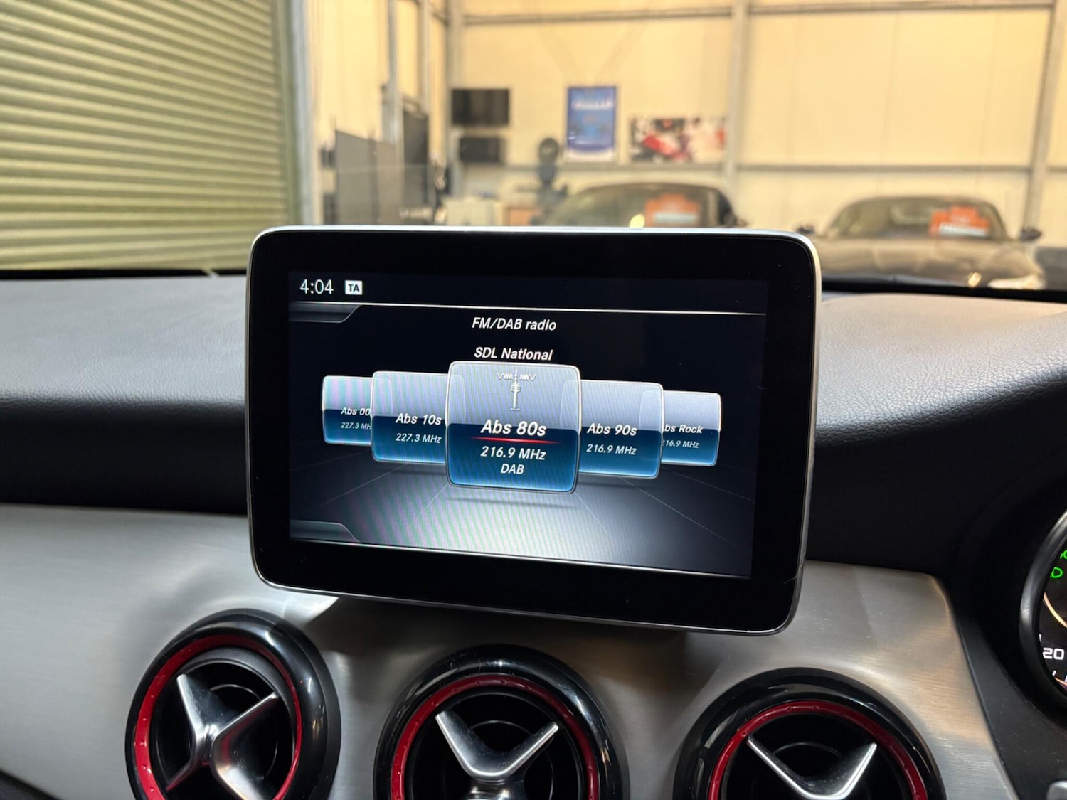 Used Mercedes-Benz CLA 2016 for sale - 77202513: Photo 32