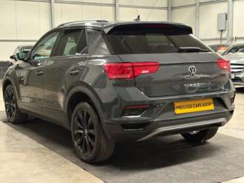 Used Volkswagen T-Roc 2021 for sale - 74945045: Photo