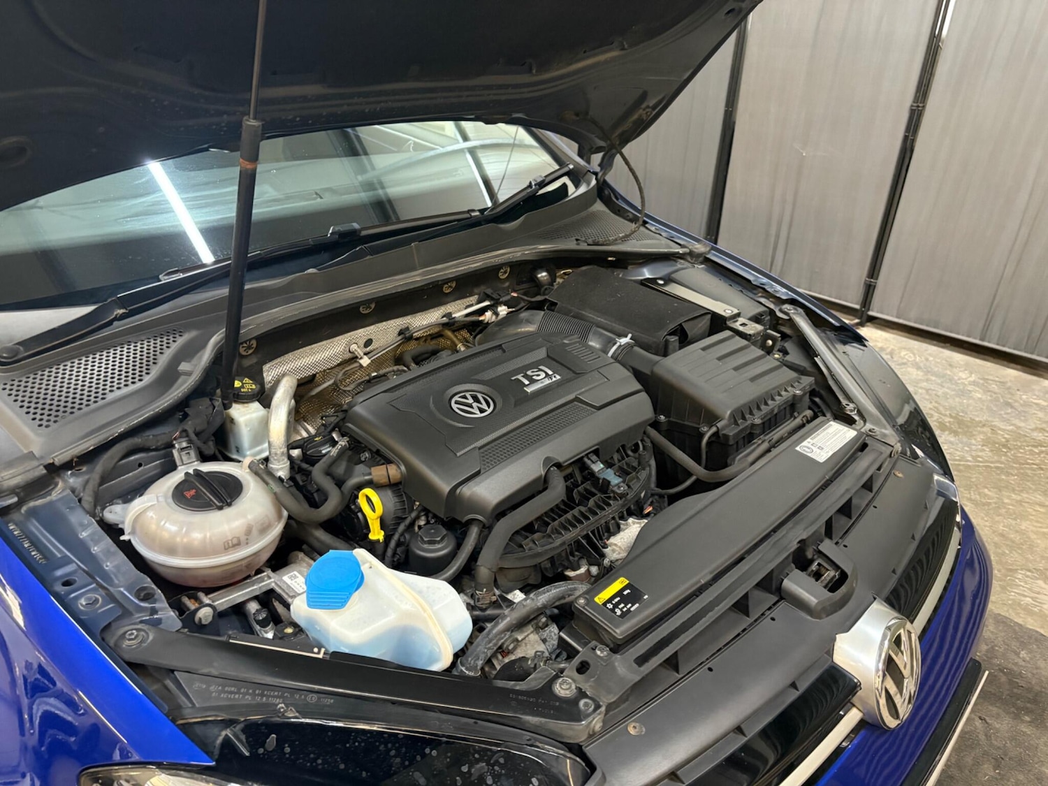 Used Volkswagen Golf 2014 for sale - 77624832: Photo 50