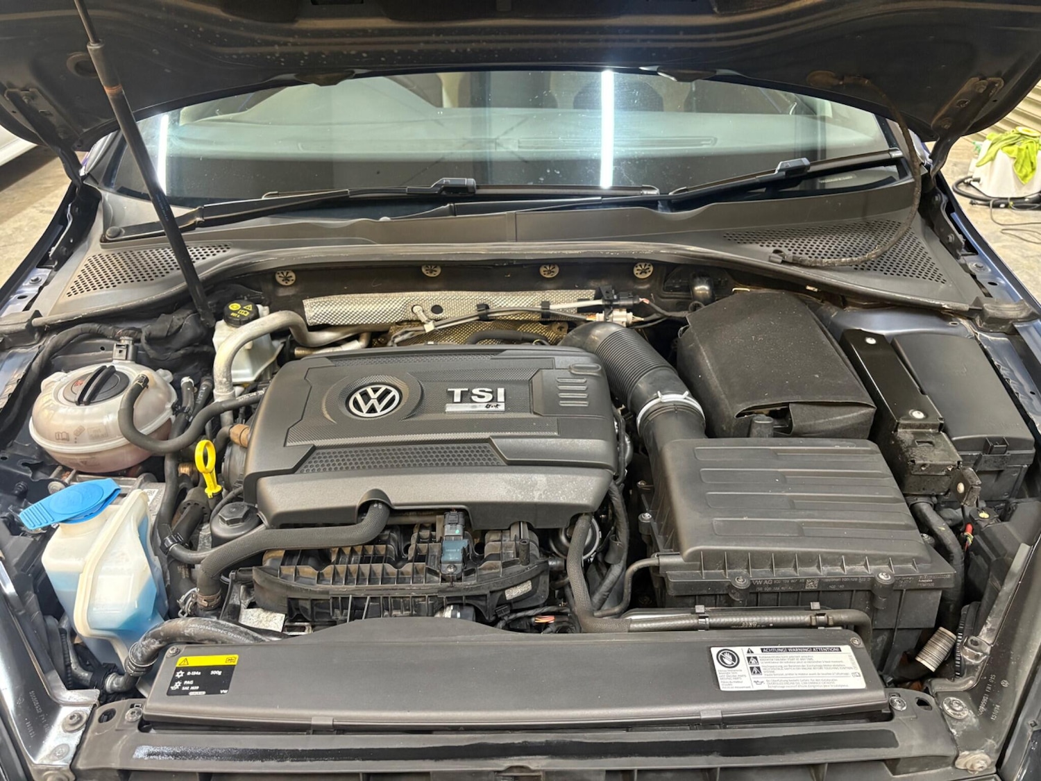 Used Volkswagen Golf 2014 for sale - 77624832: Photo 51