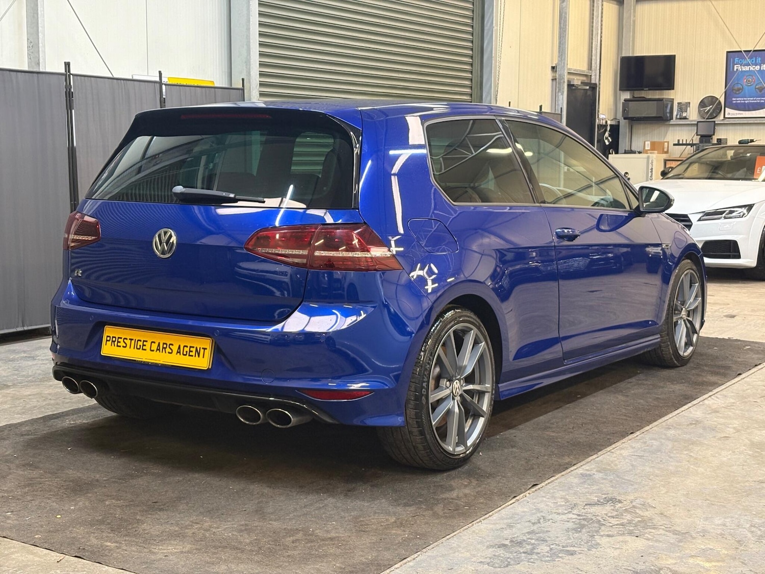 Used Volkswagen Golf 2014 for sale - 77624832: Photo 6