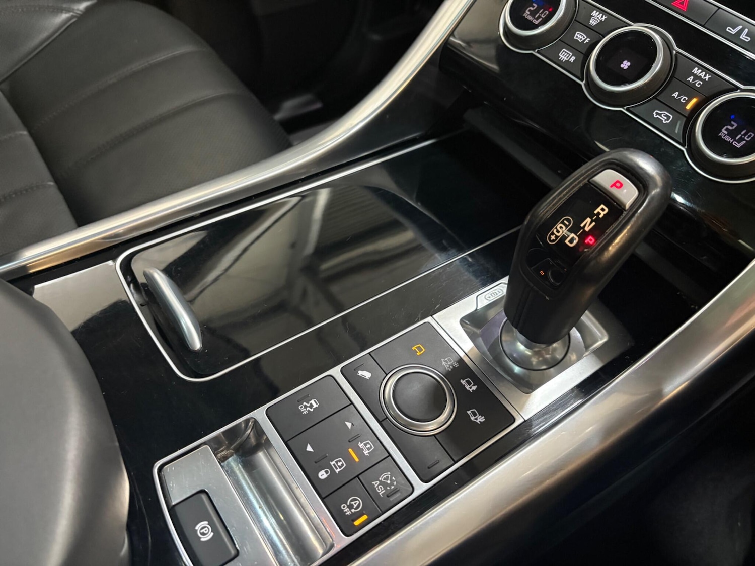 Used Land Rover Range Rover Sport 2016 for sale - 77993201: Photo 25