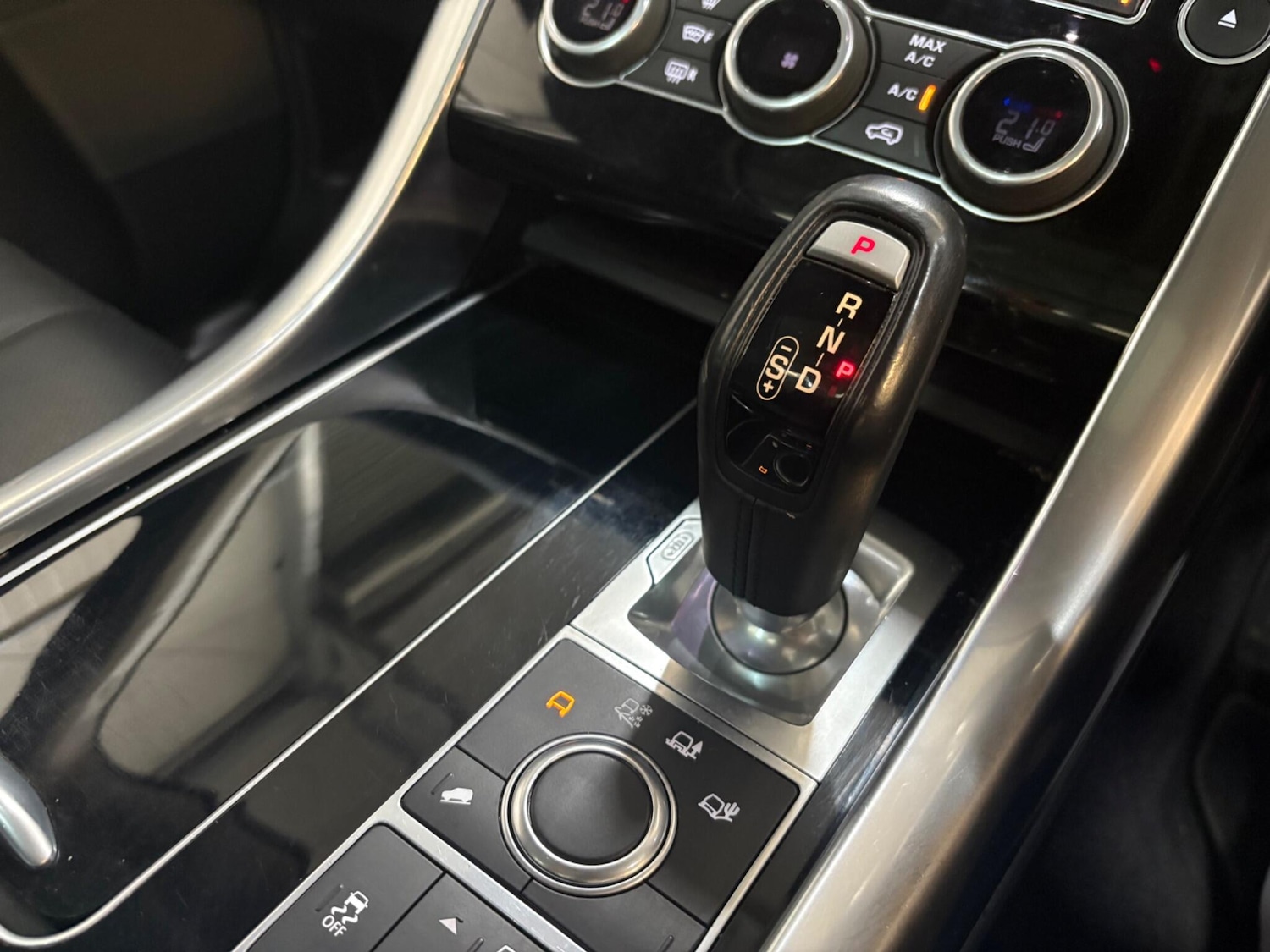 Used Land Rover Range Rover Sport 2016 for sale - 77993201: Photo 26