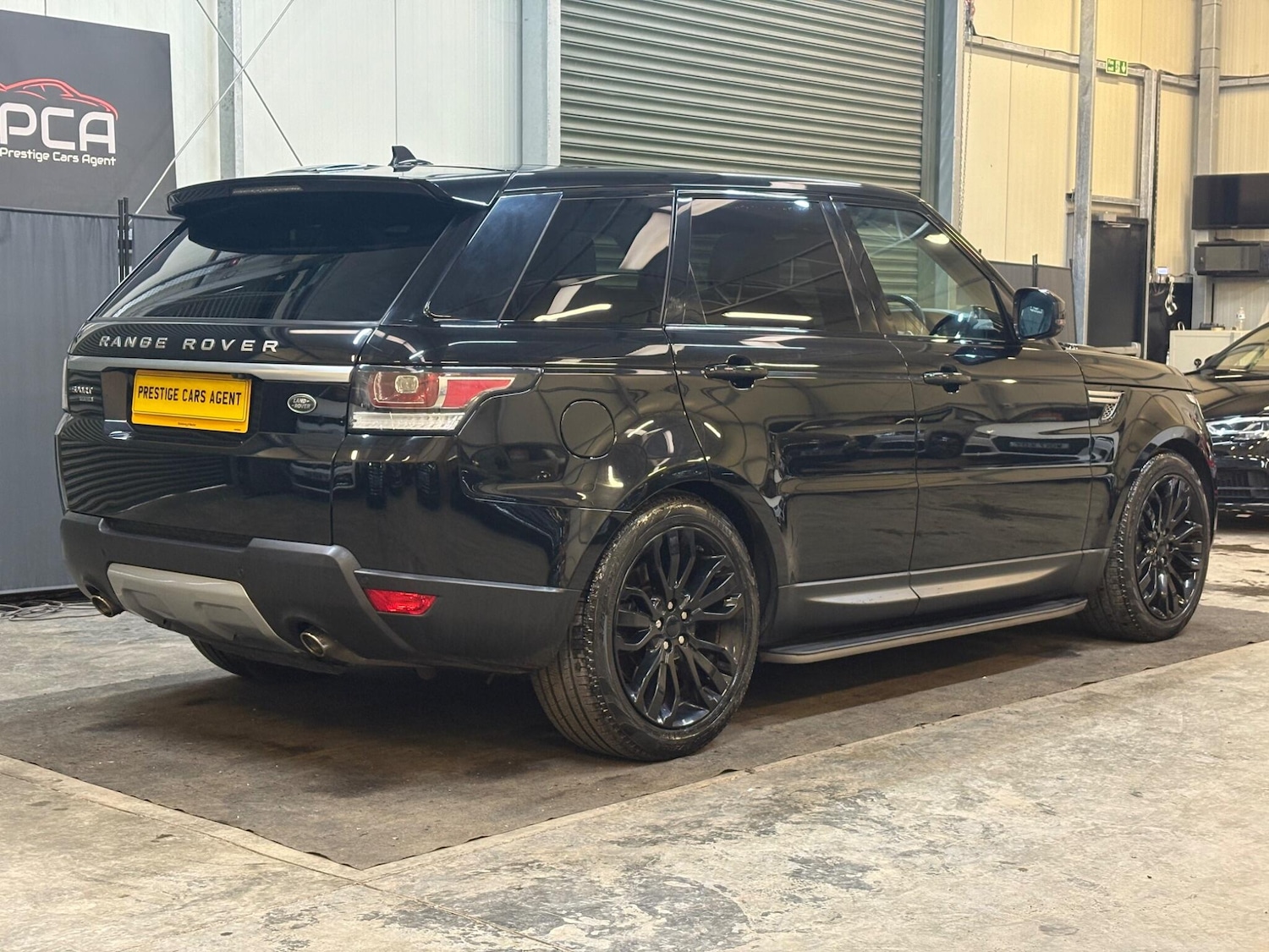 Used Land Rover Range Rover Sport 2016 for sale - 77993201: Photo 6