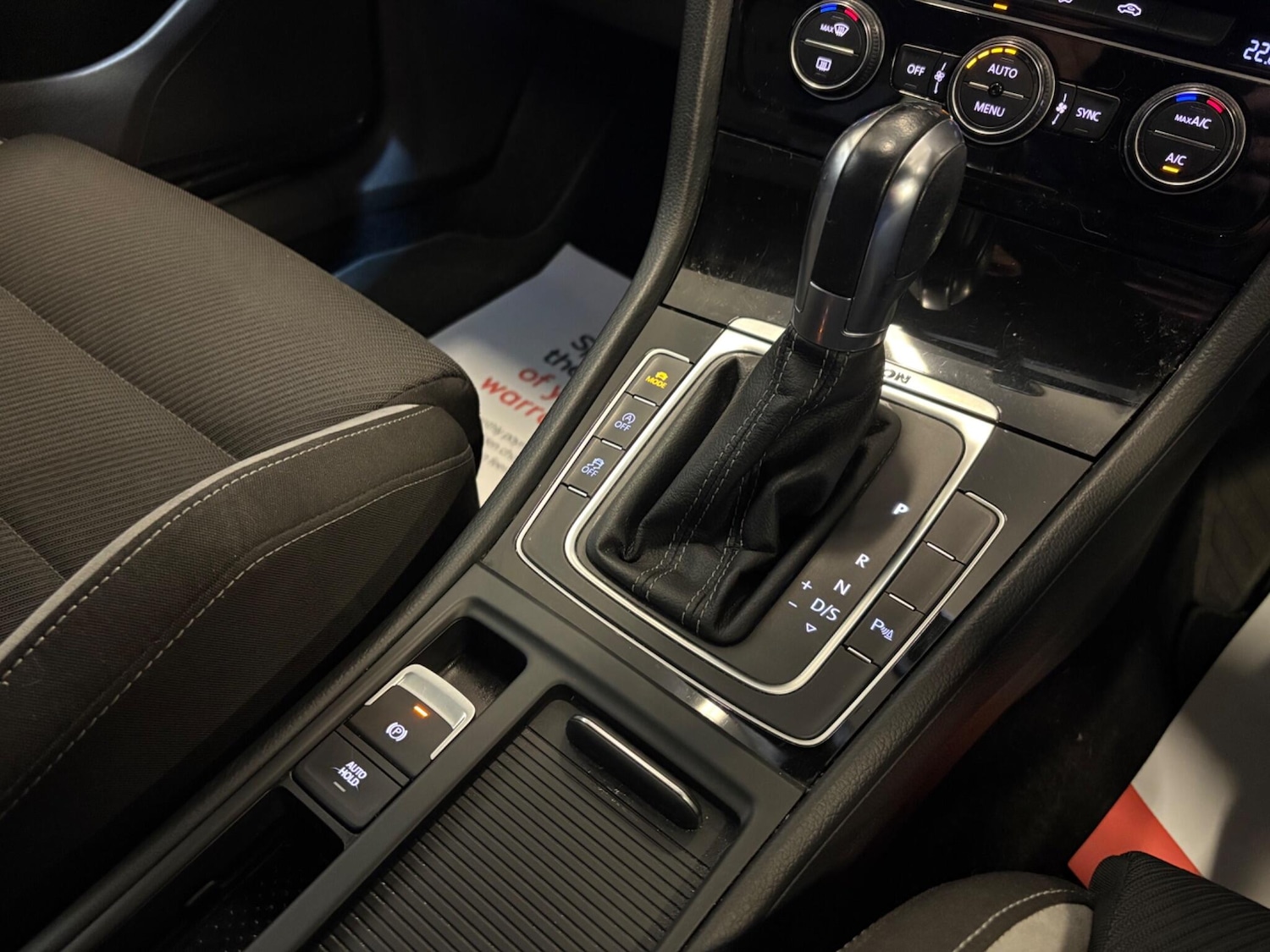 Used Volkswagen Golf 2015 for sale - 76200356: Photo 24