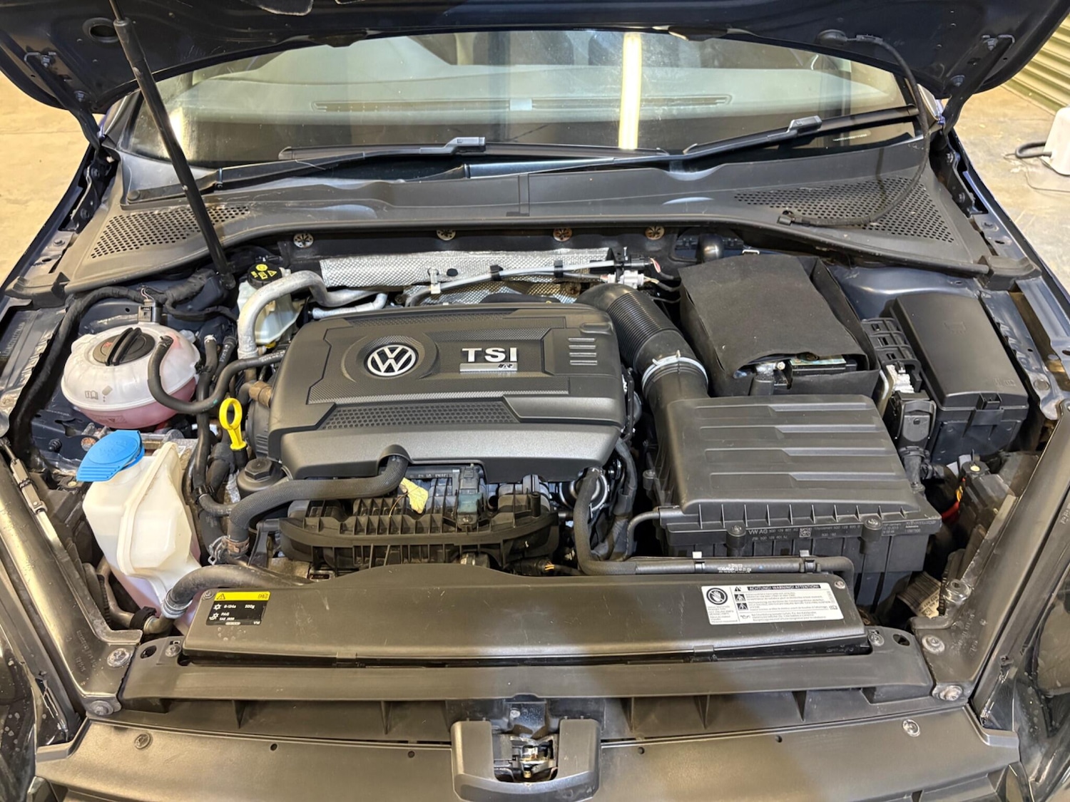 Used Volkswagen Golf 2015 for sale - 76200356: Photo 53