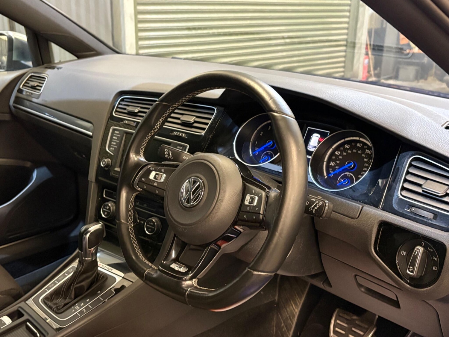 Used Volkswagen Golf 2015 for sale - 76200356: Photo 8