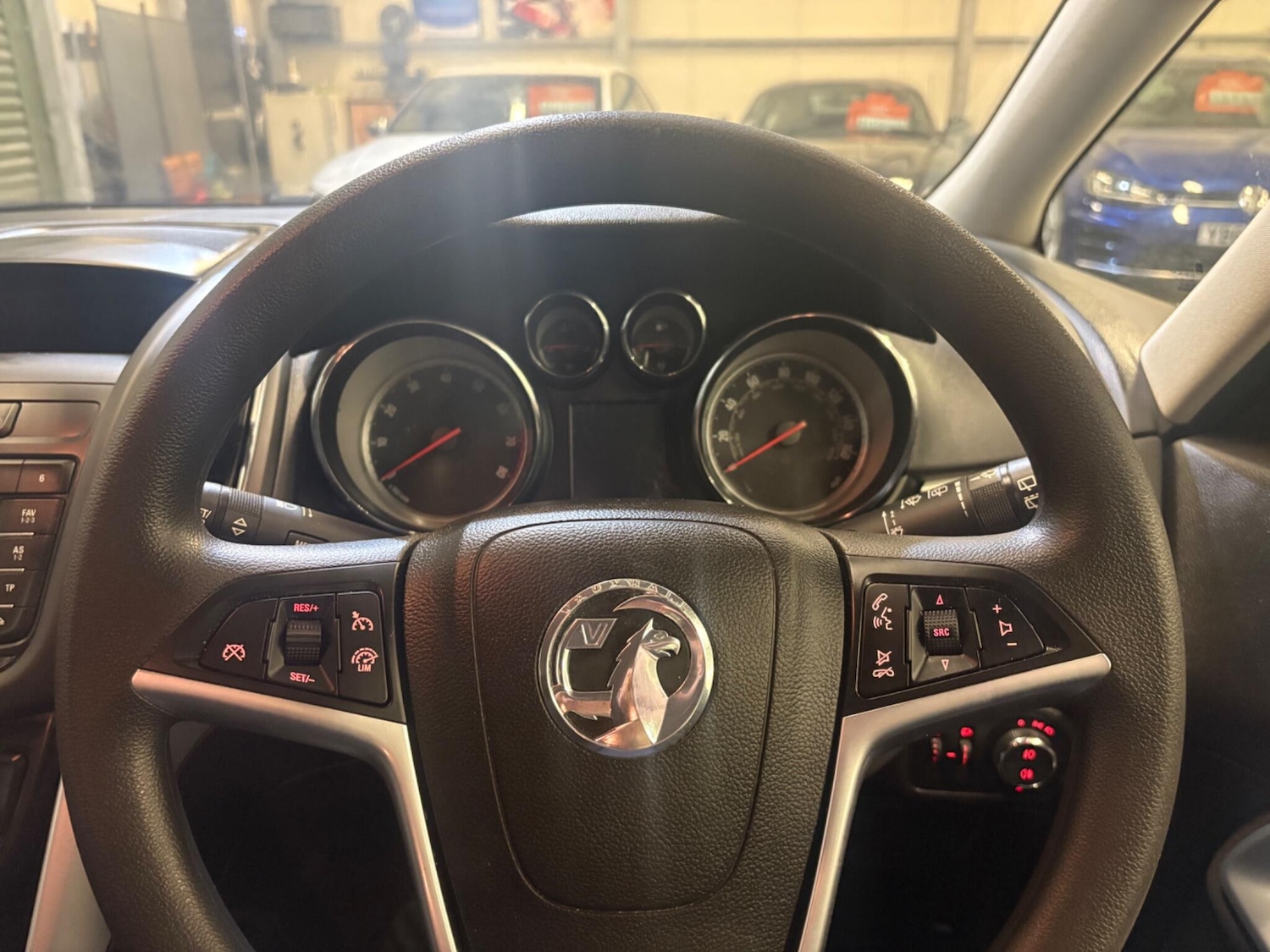 Used Vauxhall Zafira 2014 for sale - 76457772: Photo 16