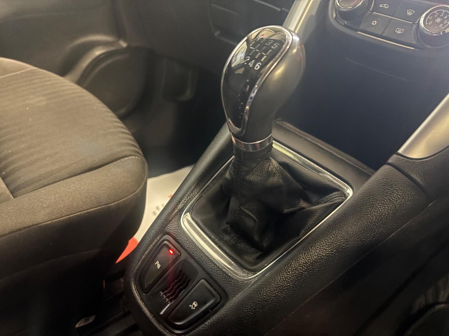 Used Vauxhall Zafira 2014 for sale - 76457772: Photo 27