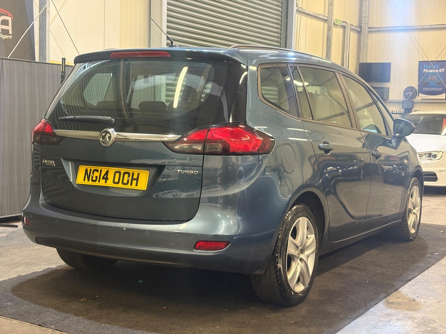 Used Vauxhall Zafira 2014 for sale - 76457772: Photo 6