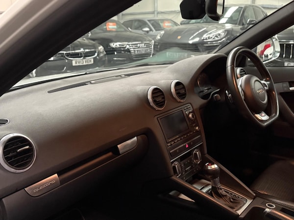 Used Audi S3 2010 for sale - 76179744: Photo 10