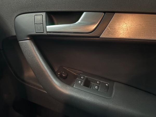 Used Audi S3 2010 for sale - 76179744: Photo 17