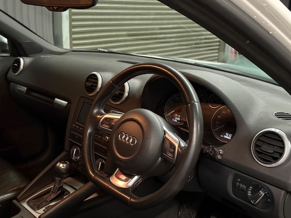 Used Audi S3 2010 for sale - 76179744: Photo 8
