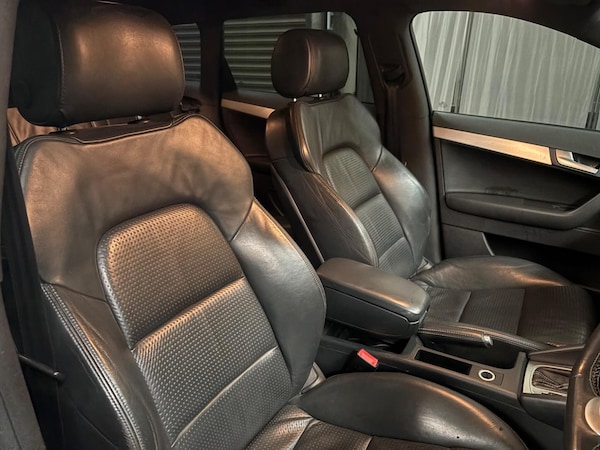 Used Audi S3 2010 for sale - 76179744: Photo 9