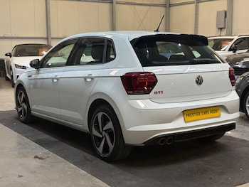 Used Volkswagen Polo 2019 for sale - 78384732: Photo