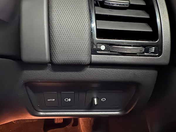 Used Jaguar F-Type 2017 for sale - 76179646: Photo 18