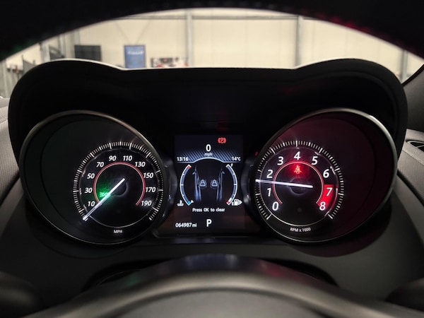 Used Jaguar F-Type 2017 for sale - 76179646: Photo 24
