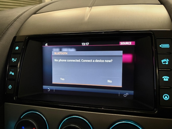 Used Jaguar F-Type 2017 for sale - 76179646: Photo 28