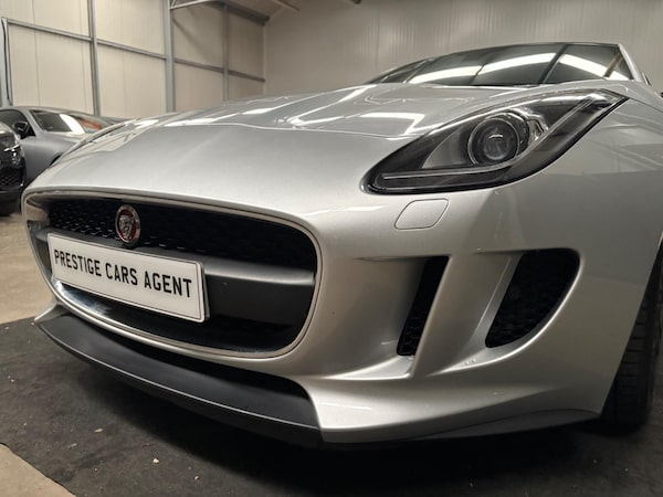 Used Jaguar F-Type 2017 for sale - 76179646: Photo 39