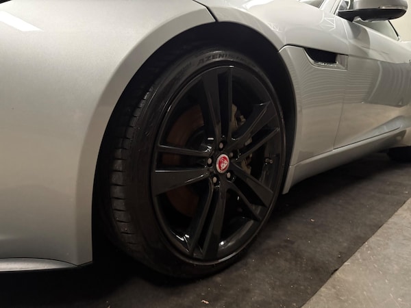 Used Jaguar F-Type 2017 for sale - 76179646: Photo 45