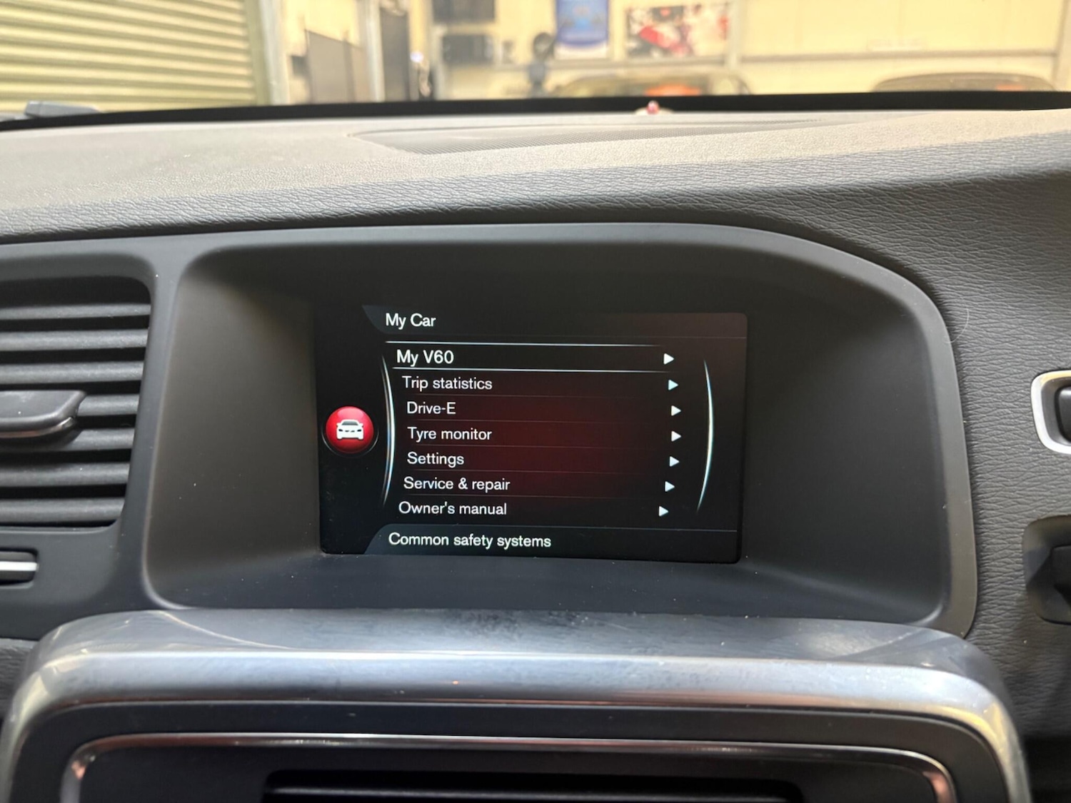 Used Volvo V60 2016 for sale - 78204077: Photo 26