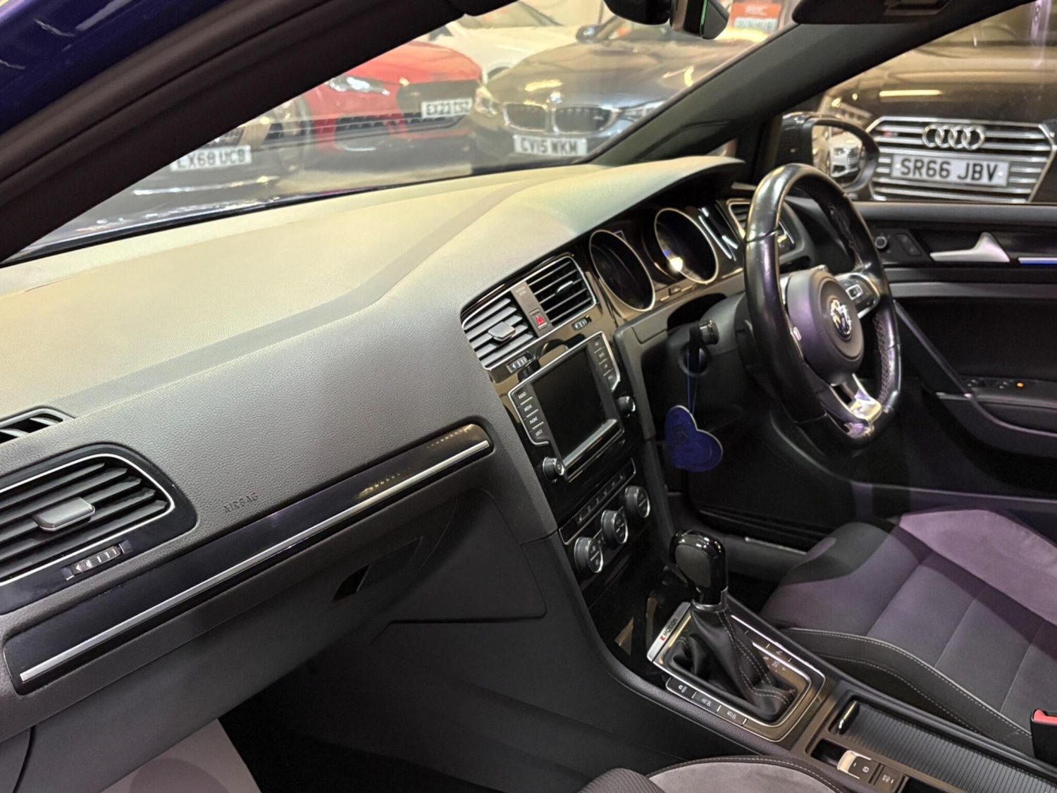 Used Volkswagen Golf for sale - 77412360: Photo 11