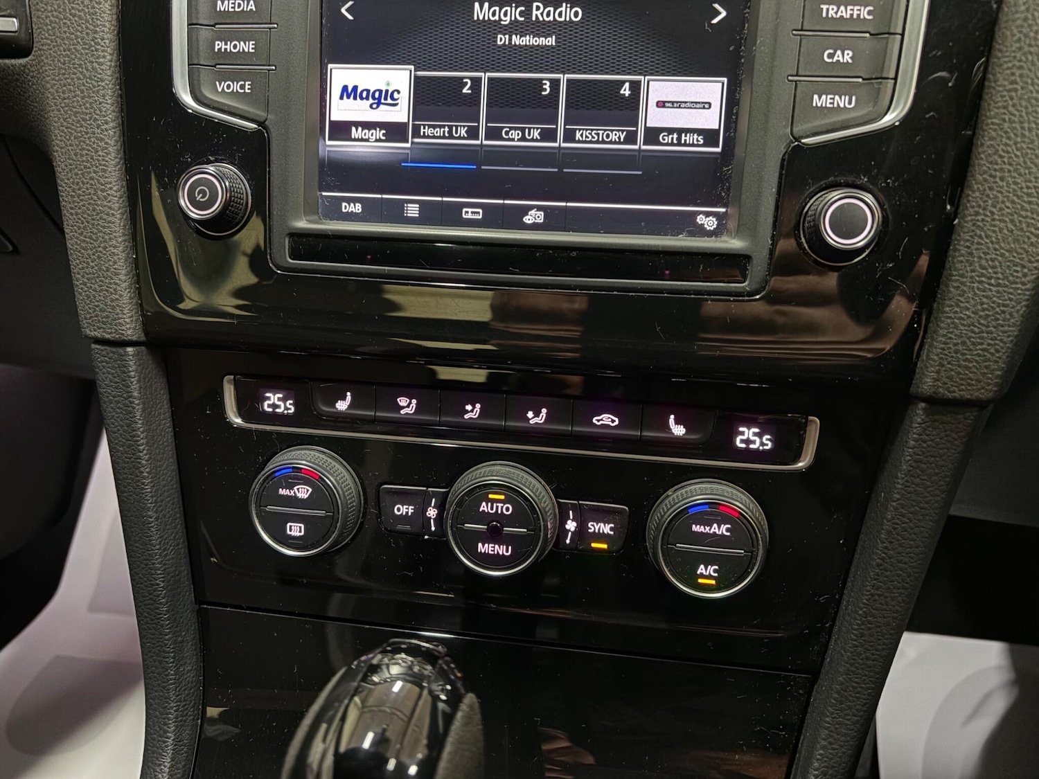 Used Volkswagen Golf for sale - 77412360: Photo 24