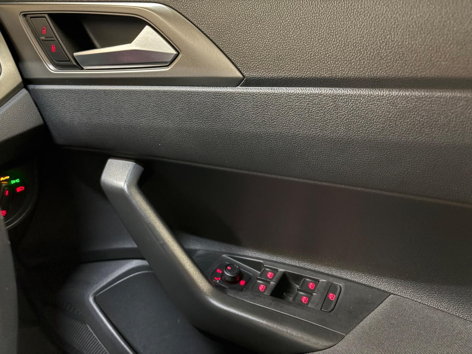 Used Volkswagen Polo for sale - 78135474: Photo 23