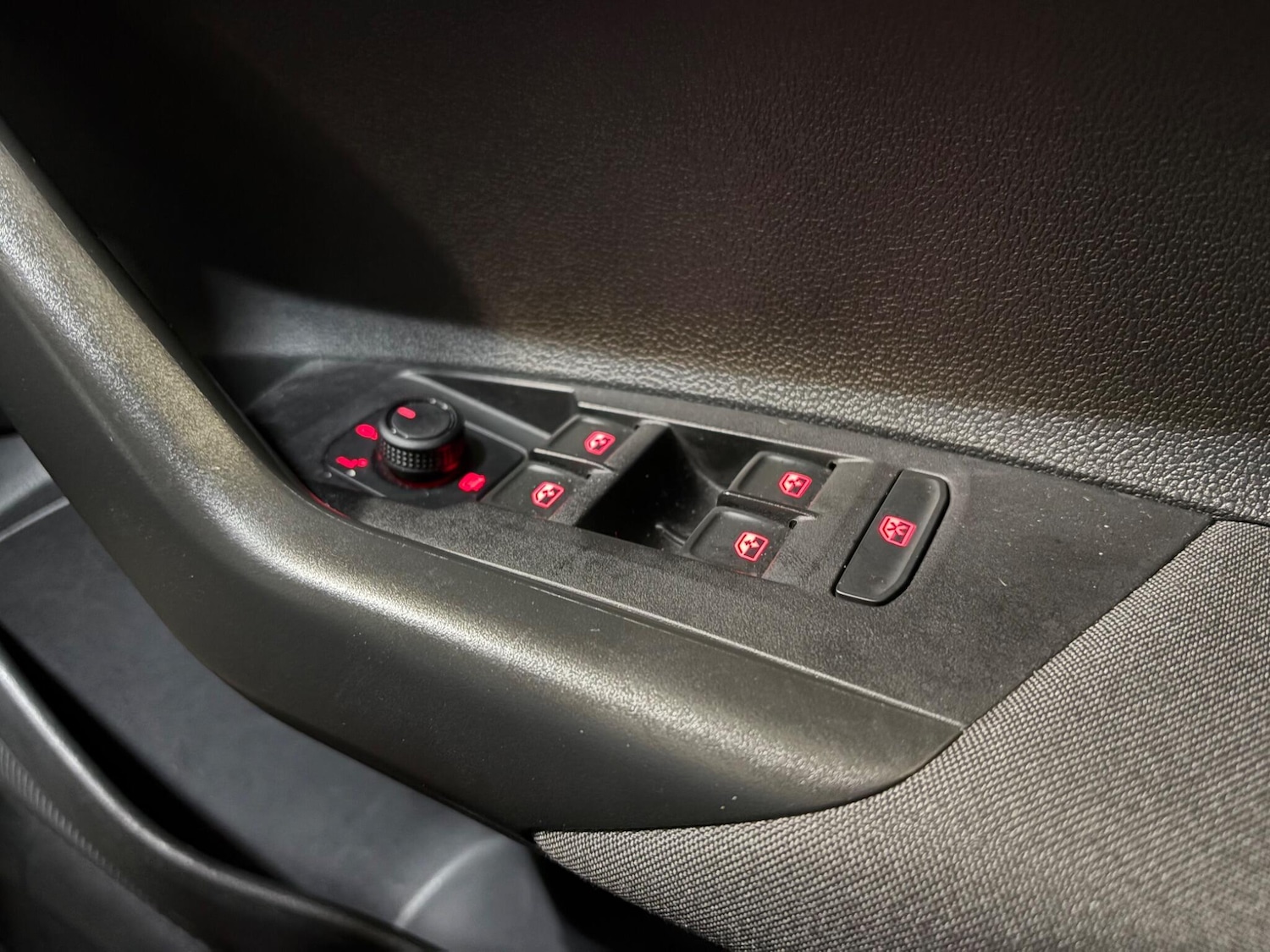 Used Volkswagen Polo for sale - 78135474: Photo 24