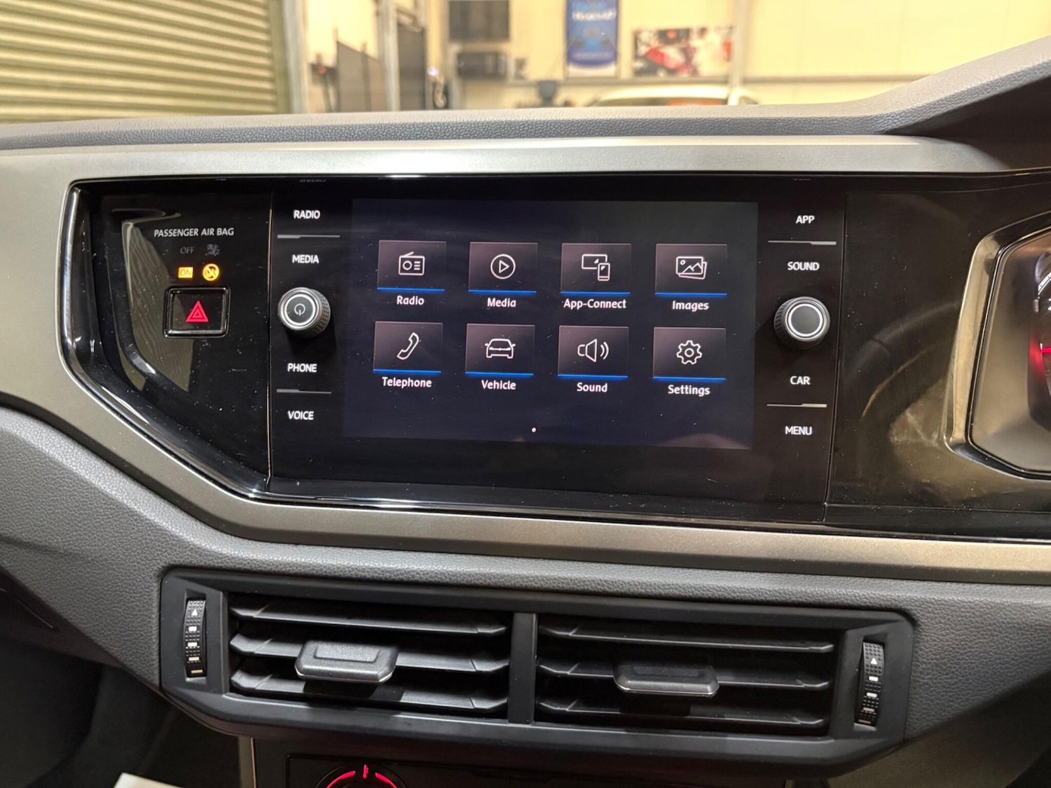 Used Volkswagen Polo for sale - 78135474: Photo 25