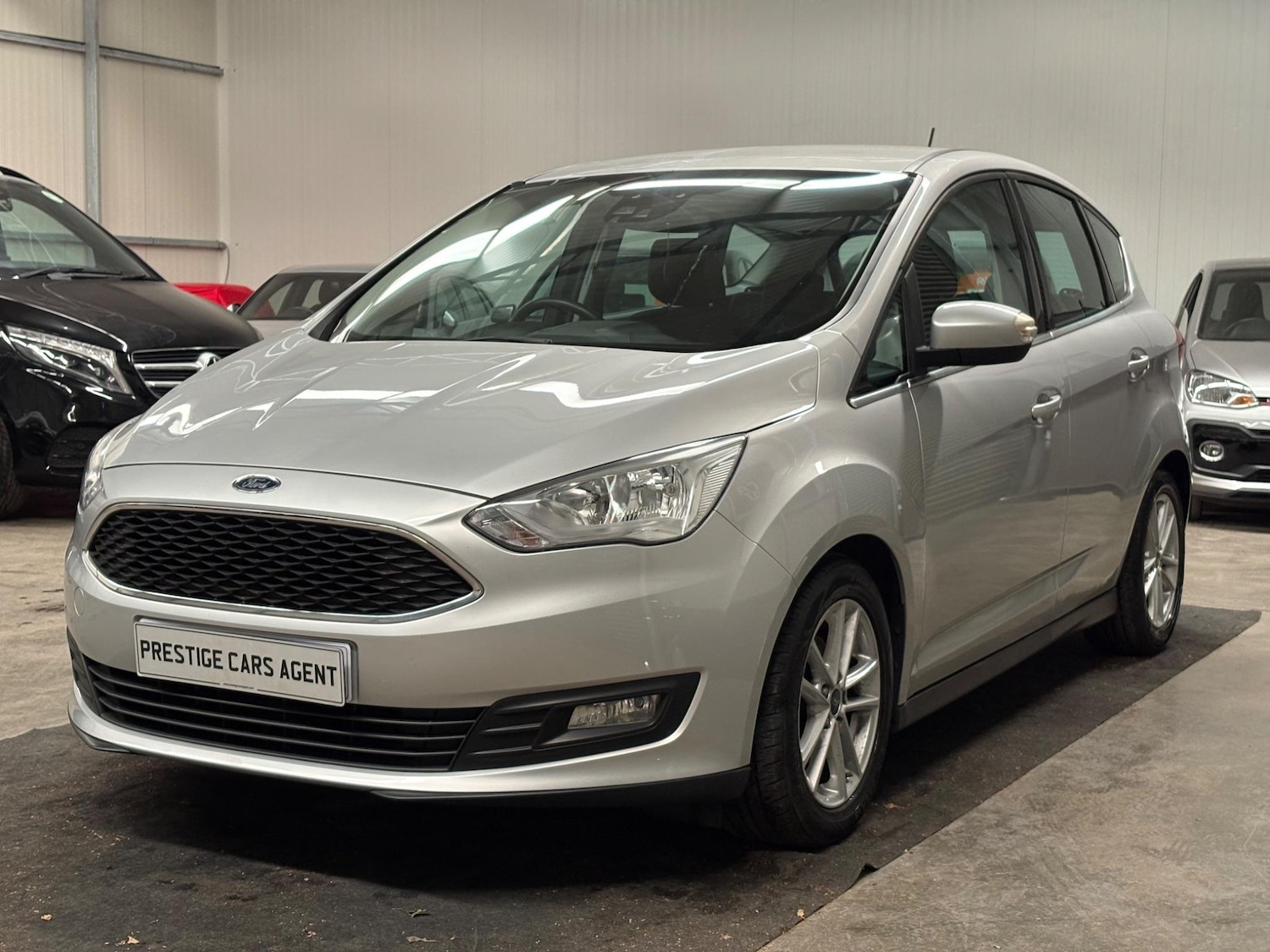 Used Ford C-Max 2019 for sale - 76965404: Photo 3