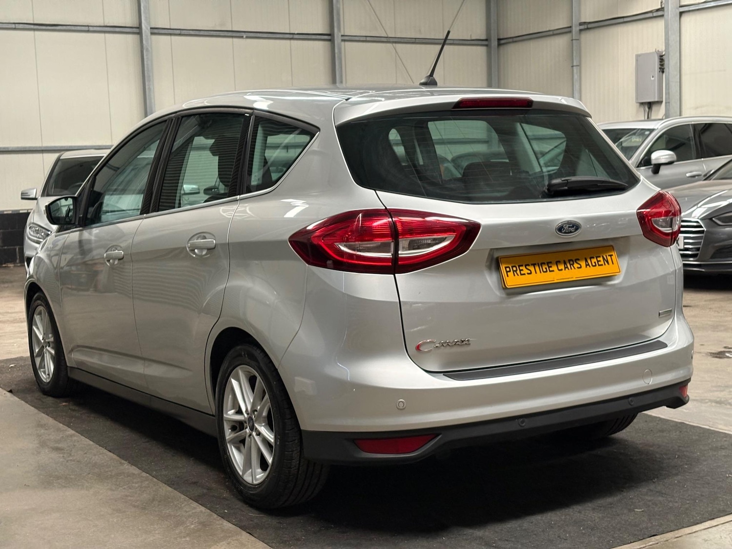 Used Ford C-Max 2019 for sale - 76965404: Photo 4