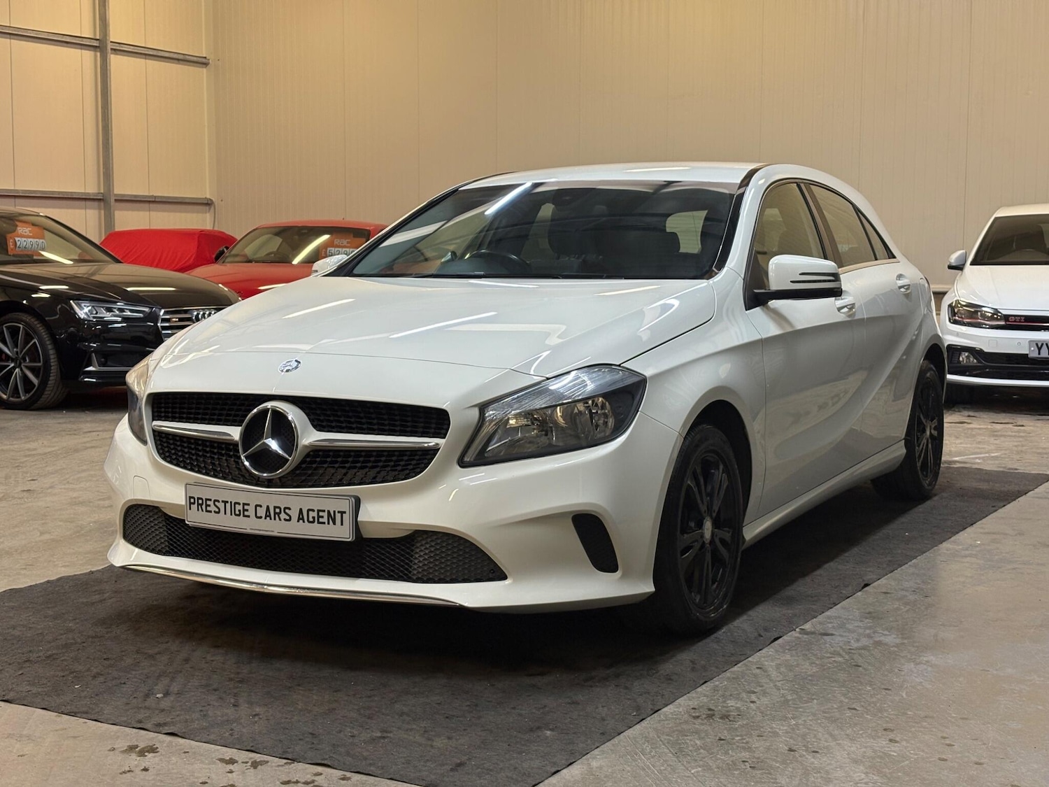 Used Mercedes-Benz A-Class 2015 for sale - 78100169: Photo 3