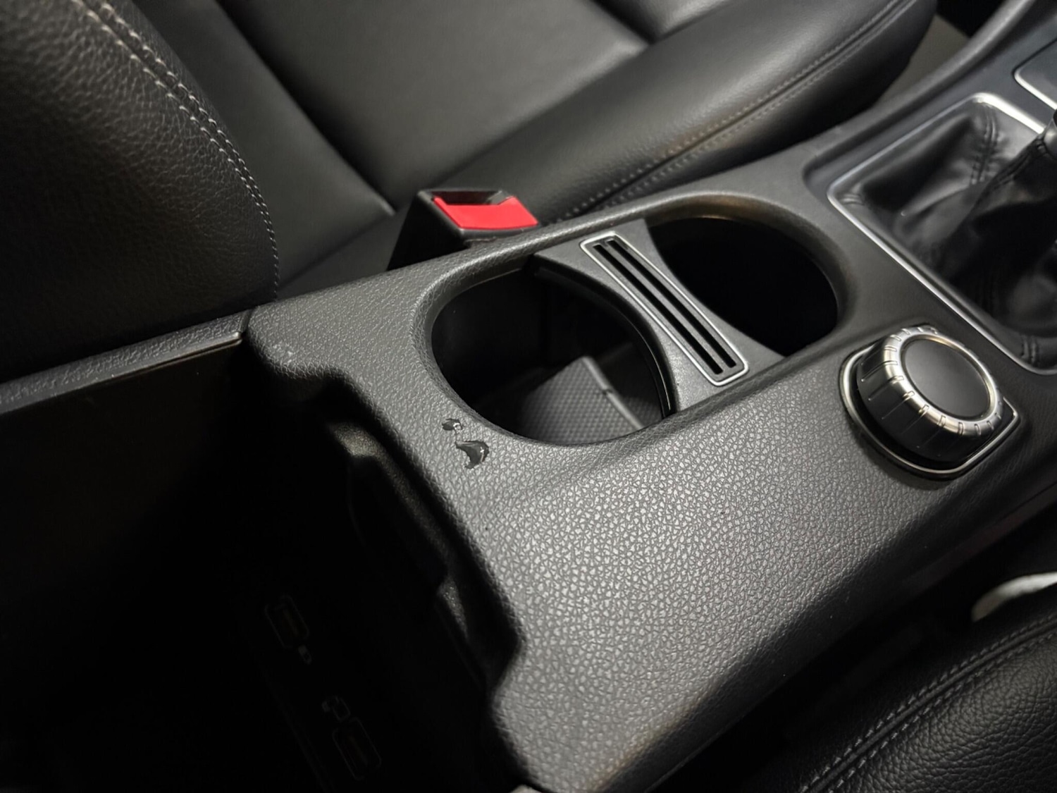 Used Mercedes-Benz A-Class 2015 for sale - 78100169: Photo 36