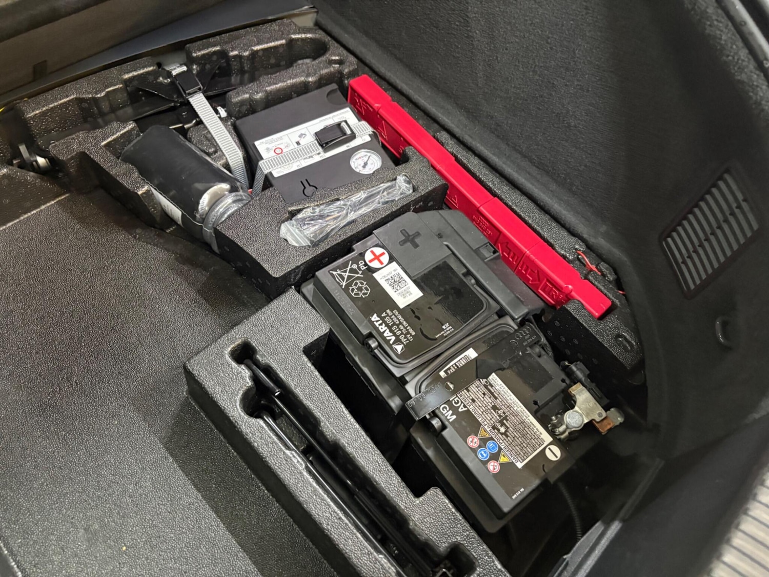 Used Audi TT for sale - 77754122: Photo 62