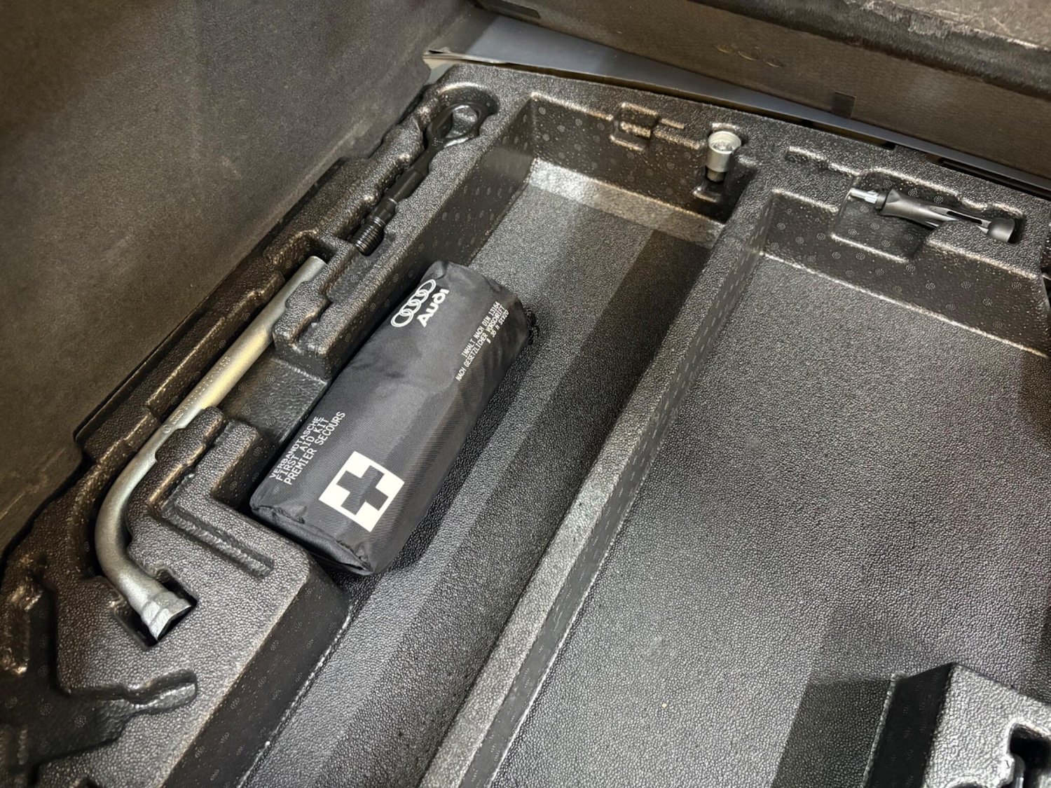 Used Audi TT for sale - 77754122: Photo 63