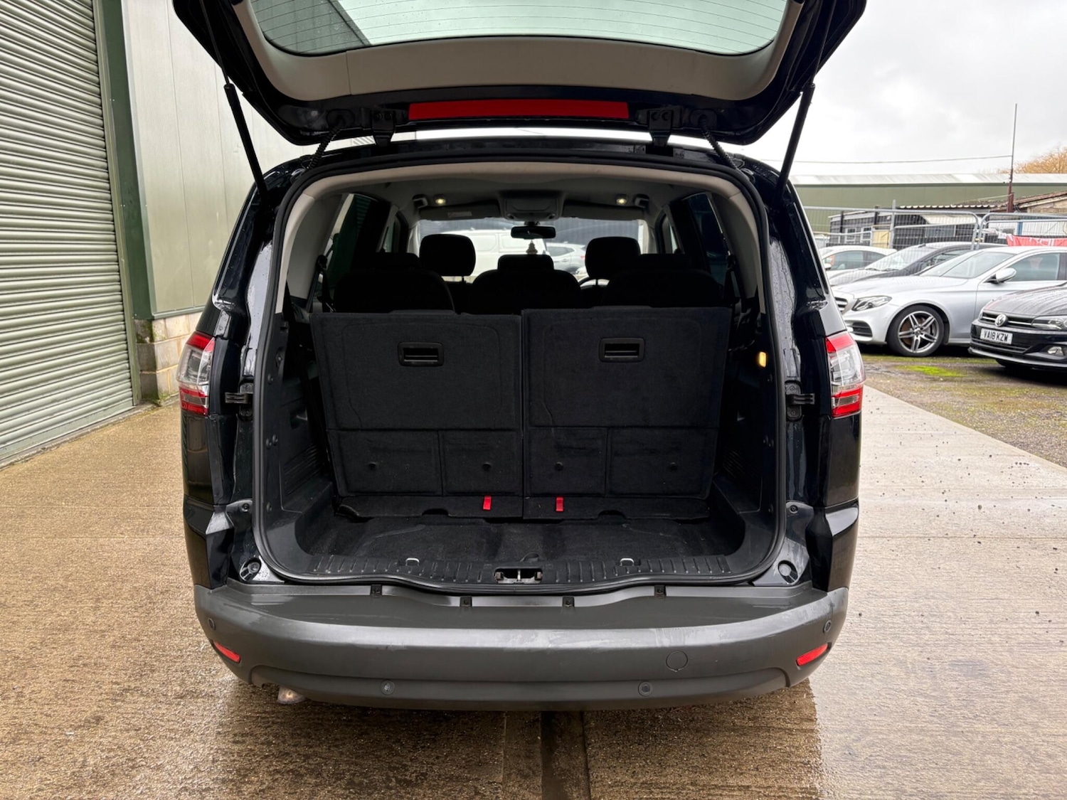 Used Ford S-Max 2014 for sale - 77174477: Photo 17