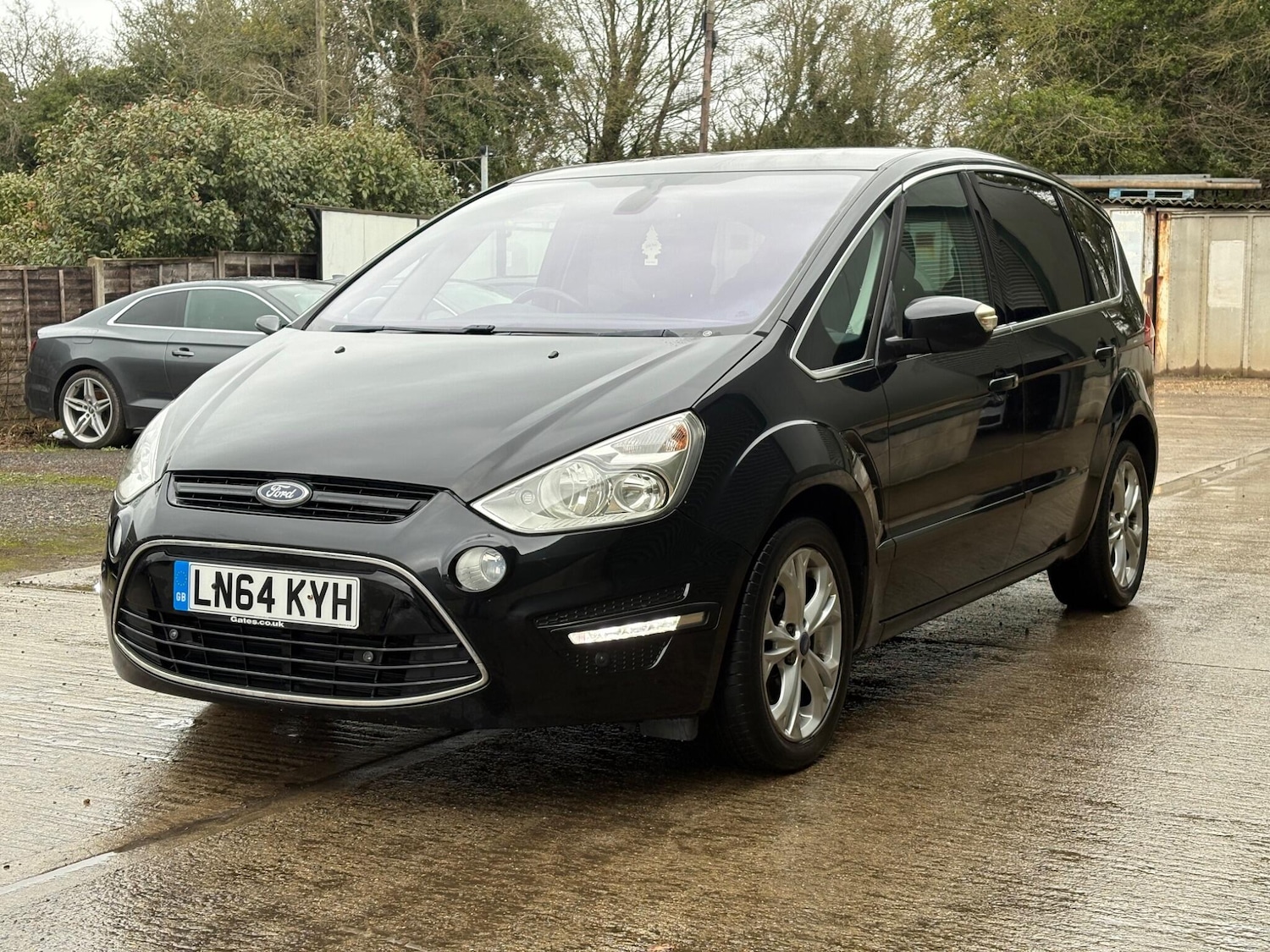 Used Ford S-Max 2014 for sale - 77174477: Photo 3