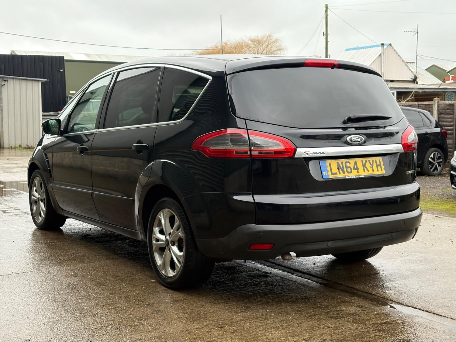 Used Ford S-Max 2014 for sale - 77174477: Photo 4