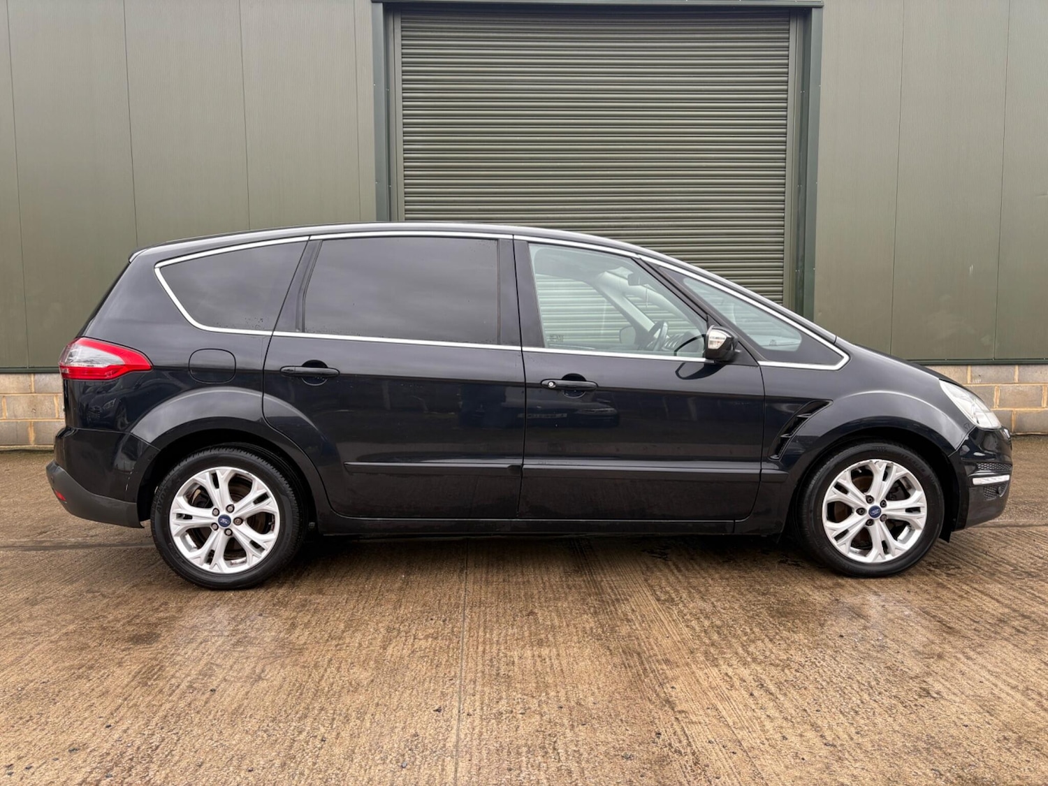 Used Ford S-Max 2014 for sale - 77174477: Photo 7