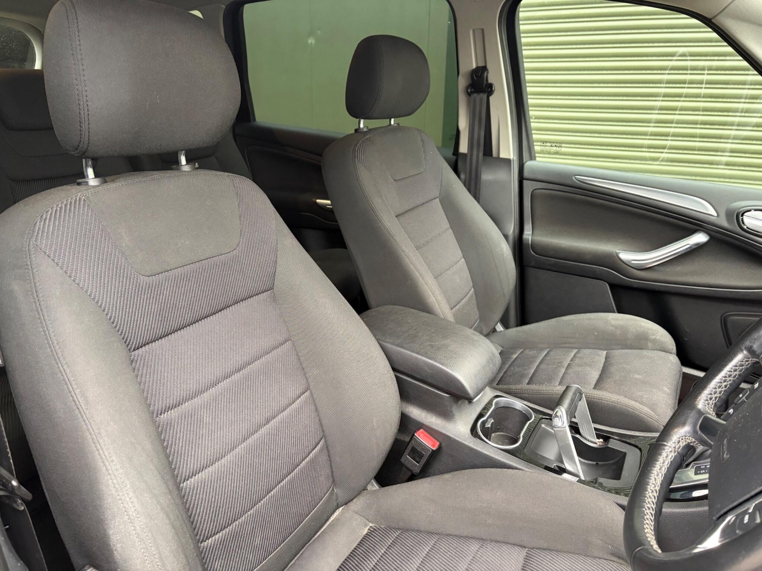 Used Ford S-Max 2014 for sale - 77174477: Photo 9