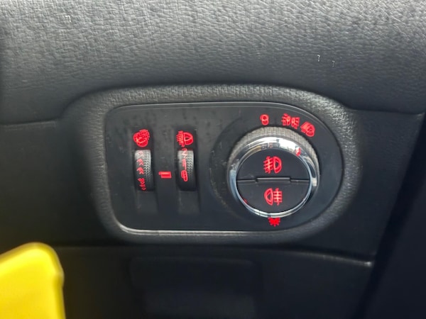 Used Vauxhall Zafira Tourer 2014 for sale - 76260130: Photo 26